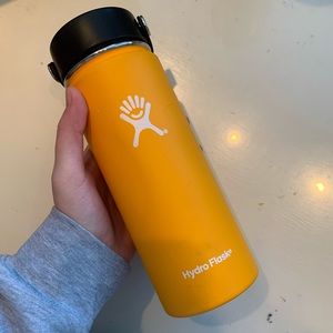 Orange 18 oz Hydro Flask
